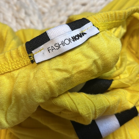 Dress - Picture 3 of 3